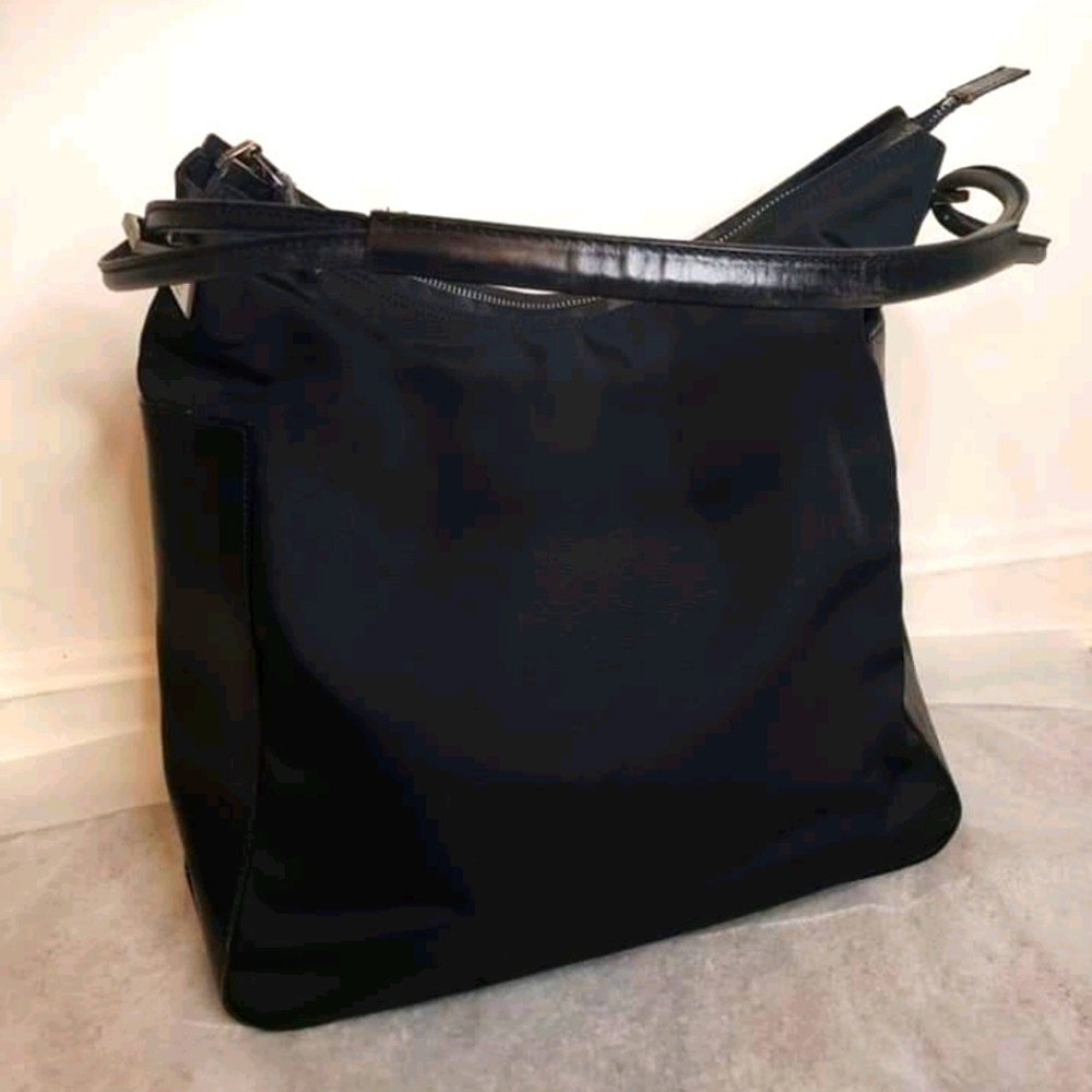 Gucci Shoulder Bag